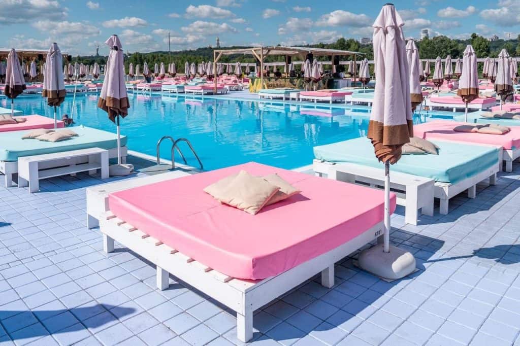 Басейн клубу Fifty Beach